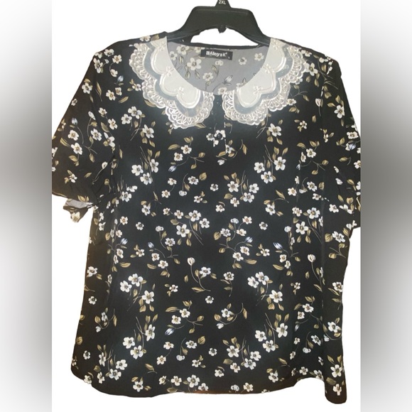 Women’s size Large collared blouse by allegra K black floral w peter pan collar - Picture 1 of 6
